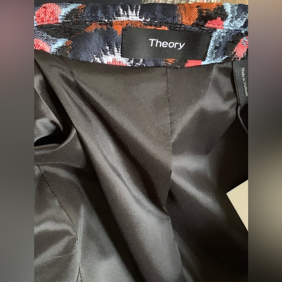 Theory Equestrian blazer in floral jacquard - Picture 6 of 15